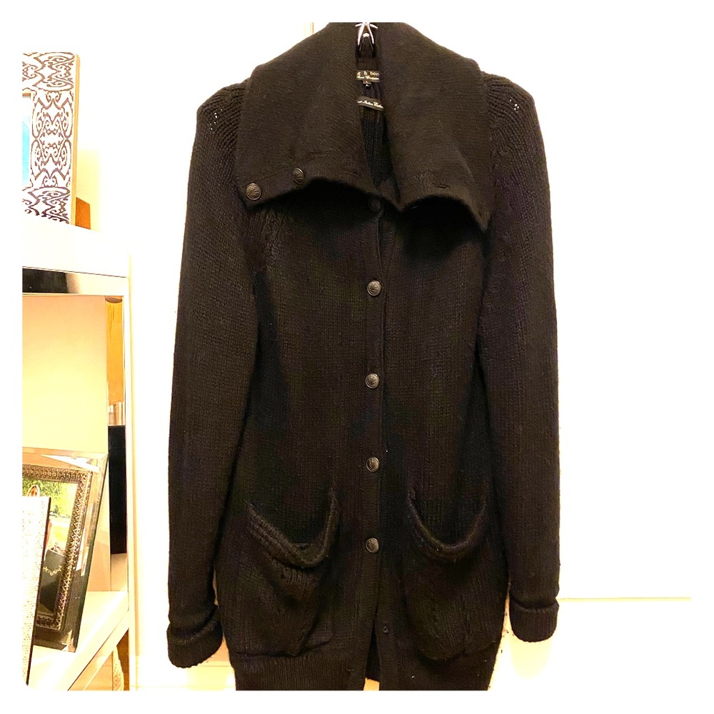 Beautiful Rag & Bone cashmere sweater coat